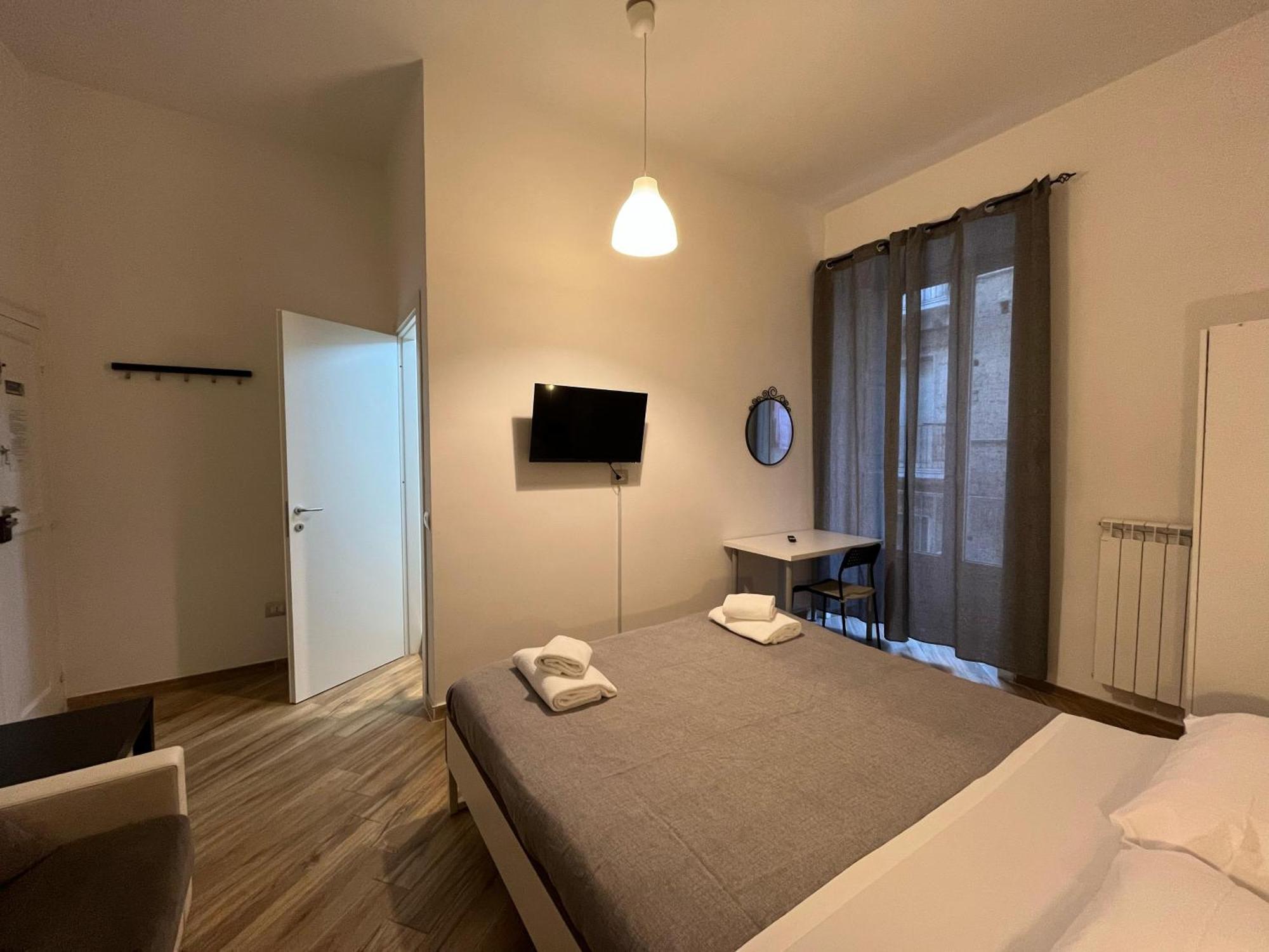 Guesthouse Marcanto - Duomo ナポリ エクステリア 写真