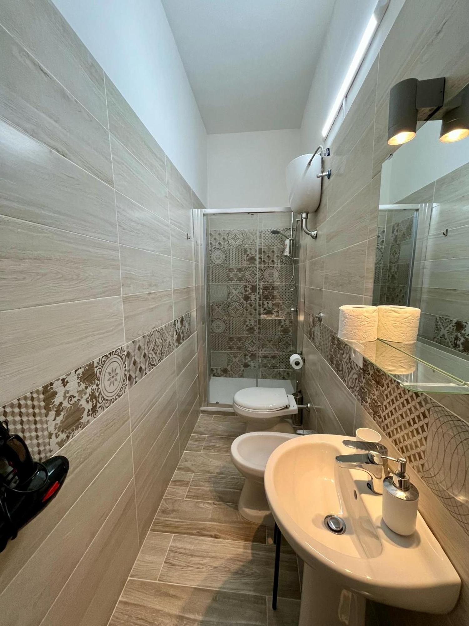 Guesthouse Marcanto - Duomo ナポリ エクステリア 写真