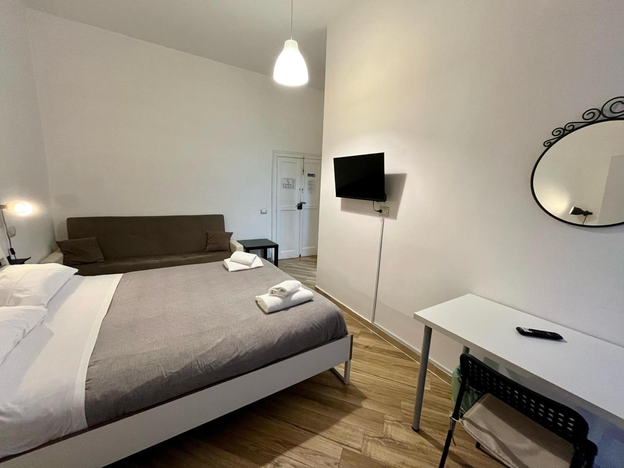 Guesthouse Marcanto - Duomo ナポリ エクステリア 写真