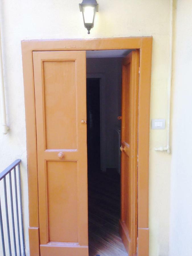 Guesthouse Marcanto - Duomo ナポリ エクステリア 写真